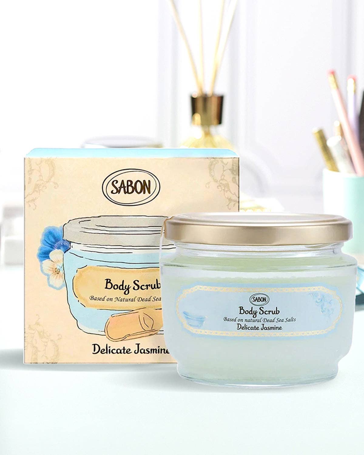 Body Scrub Delicate Jasmine 11.3oz (320g) in Box